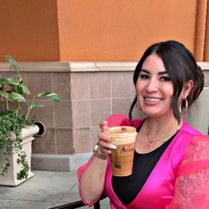 Meet your Posher, Marina